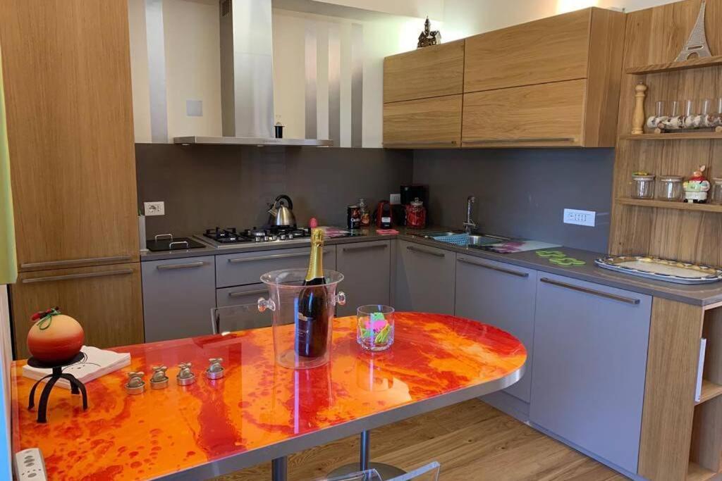 브루나테 The Cherry Garden House Loft Lusso 아파트 외부 사진